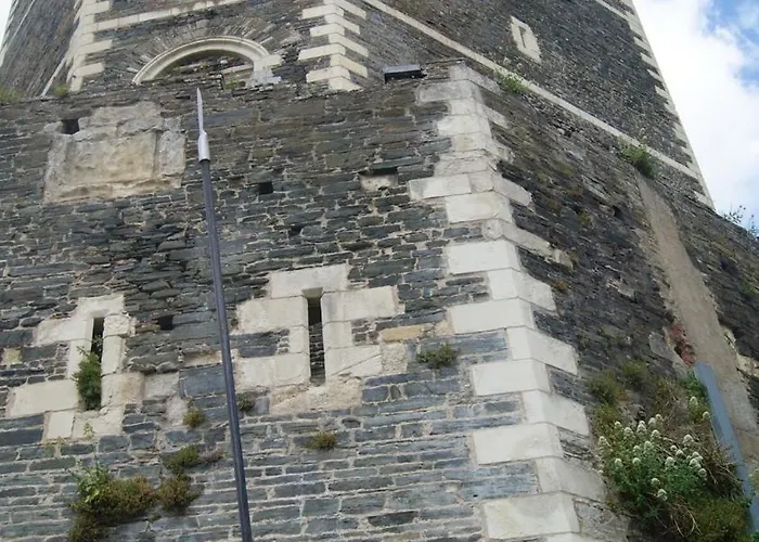 Charme De L Ancien Et Confort Moderne *